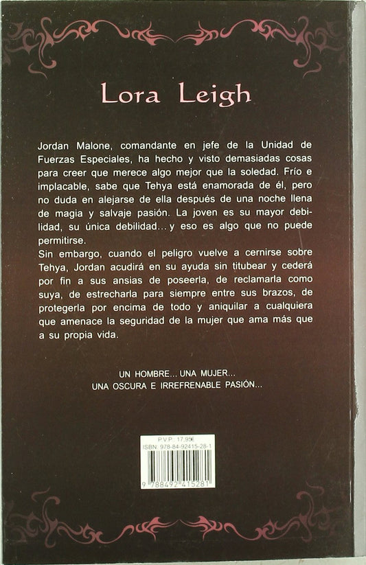 PERDIDA EN TUS BRAZOS - OSCURA(9788492415281)