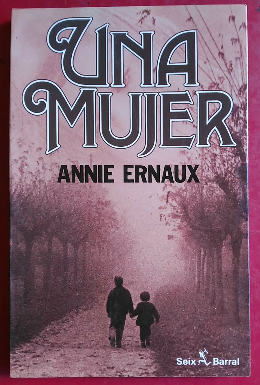 una mujer